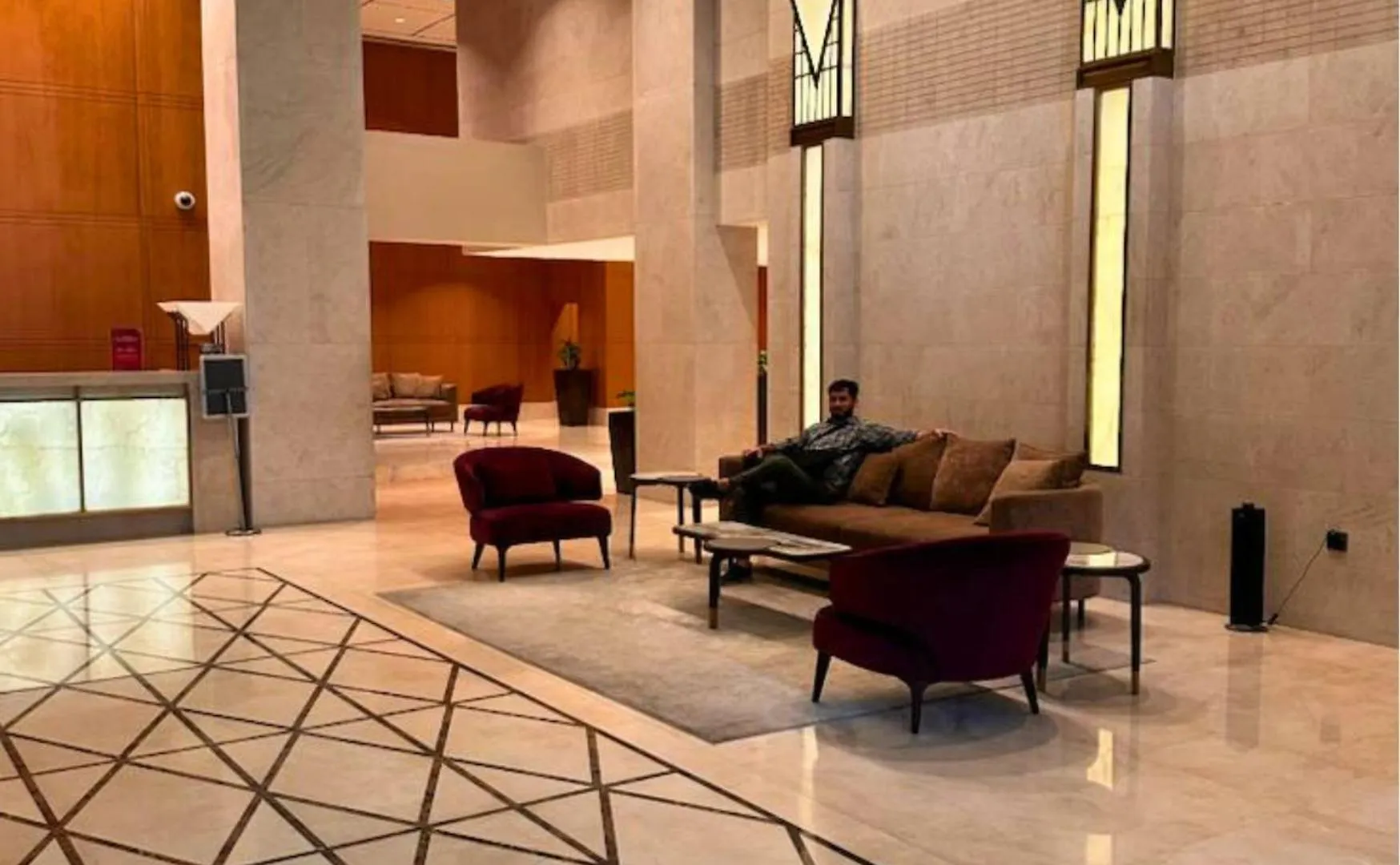 2Br Apartment Partial Burj Khalifa & Pool View In 29 Boulevard Dubai 0*,  United Arab Emirates